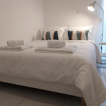 아파트 Ble Penthouse At Rotonda 테살로니키